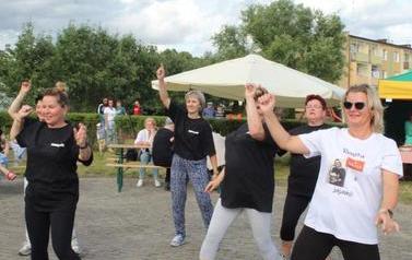 Piknik prozdrowotny w Samostrzelu 87