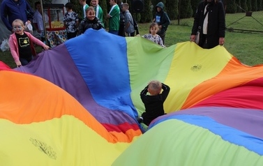 TURNIEJ PIŁKARSKI I PIKNIK PROZDROWOTNY NA ORLIKU 4
