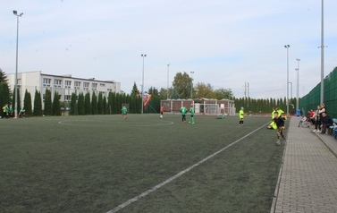 TURNIEJ PIŁKARSKI I PIKNIK PROZDROWOTNY NA ORLIKU 37
