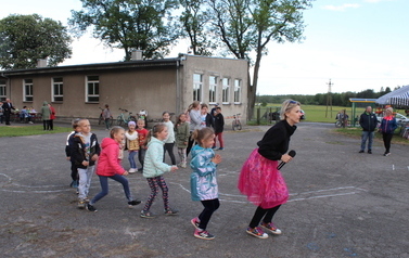 Piknik prozdrowotny w Bninie 24