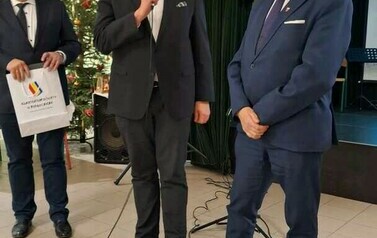 Wsp&oacute;lne kolędowanie w MOW w Samostrzelu 3