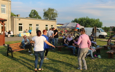 Piknik prozdrowotny w Dębionku 5