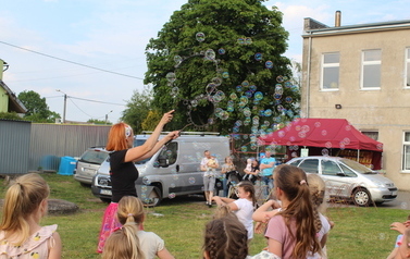 Piknik prozdrowotny w Dębionku 18