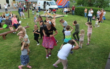 Piknik prozdrowotny w Dębionku 22