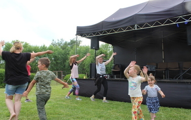 Piknik prozdrowotny w Dębionku 24