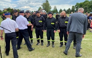 Gminne zawody sportowo - pożarnicze jednostek ochotniczych straży pożarnych za nami!  6