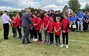 Gminne zawody sportowo - pożarnicze jednostek ochotniczych straży pożarnych za nami!  9