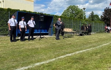 Gminne zawody sportowo - pożarnicze jednostek ochotniczych straży pożarnych za nami!  40