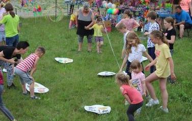 Piknik prozdrowotny w Mrozowie 16