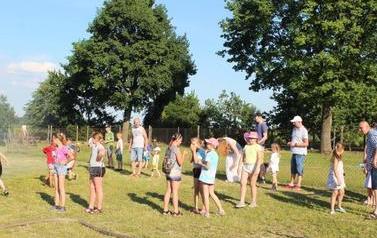 Piknik prozdrowotny w Dębowie 24