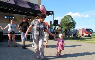 Piknik prozdrowotny w Dębowie 35