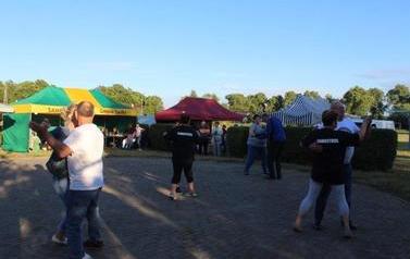 Piknik prozdrowotny w Samostrzelu 2