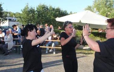Piknik prozdrowotny w Samostrzelu 10