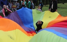 TURNIEJ PIŁKARSKI I PIKNIK PROZDROWOTNY NA ORLIKU 4