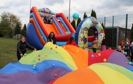 TURNIEJ PIŁKARSKI I PIKNIK PROZDROWOTNY NA ORLIKU 8
