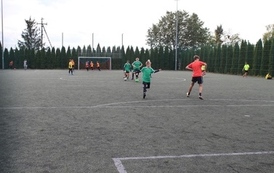 TURNIEJ PIŁKARSKI I PIKNIK PROZDROWOTNY NA ORLIKU 52