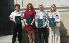 348367097_1255338562042809_99936120088838054_n