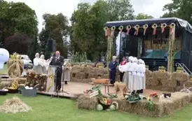 DOŻYNKI POWIATOWO &ndash; GMINNO &ndash; PARAFIALNE W SADKACH 86